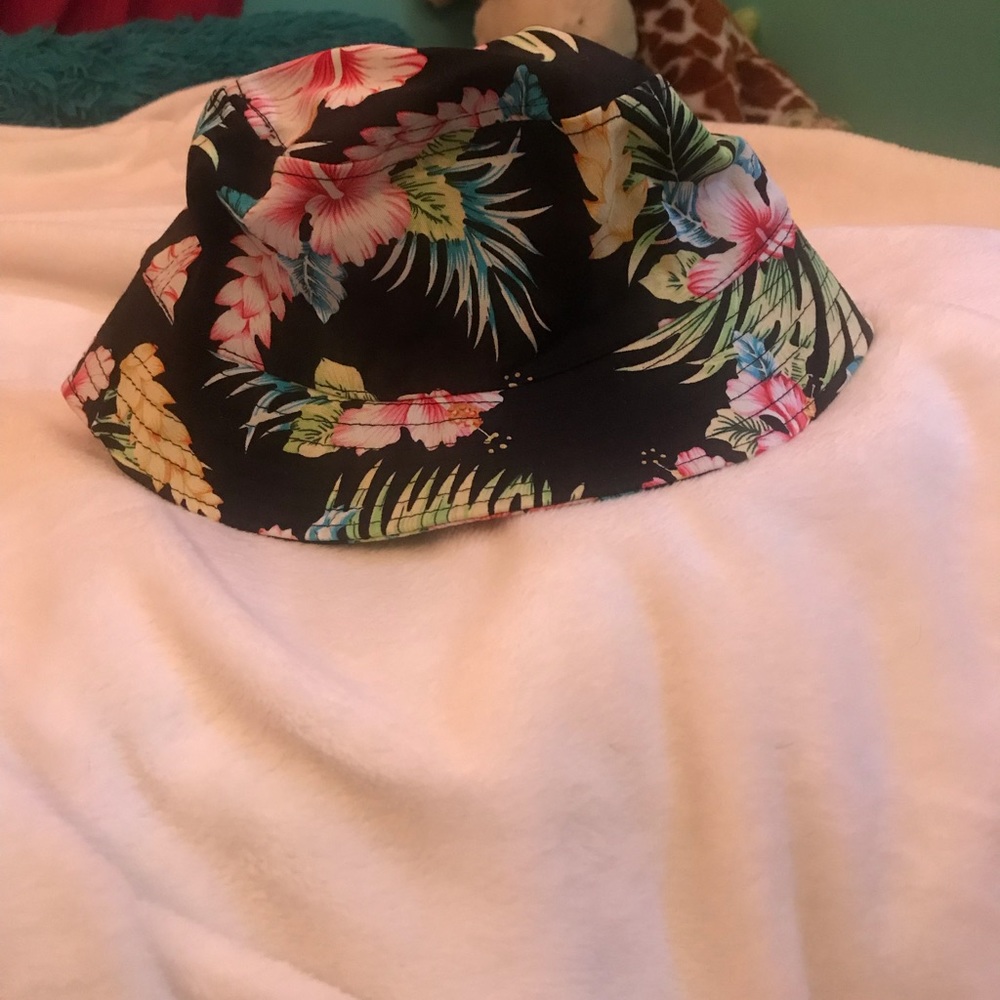 Floral bucket hat